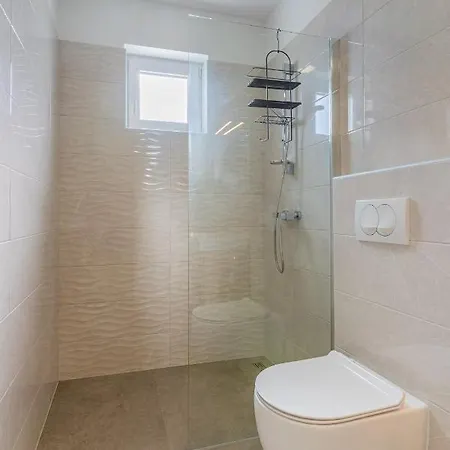 Best Sea View Apartment Cres Exterior photo