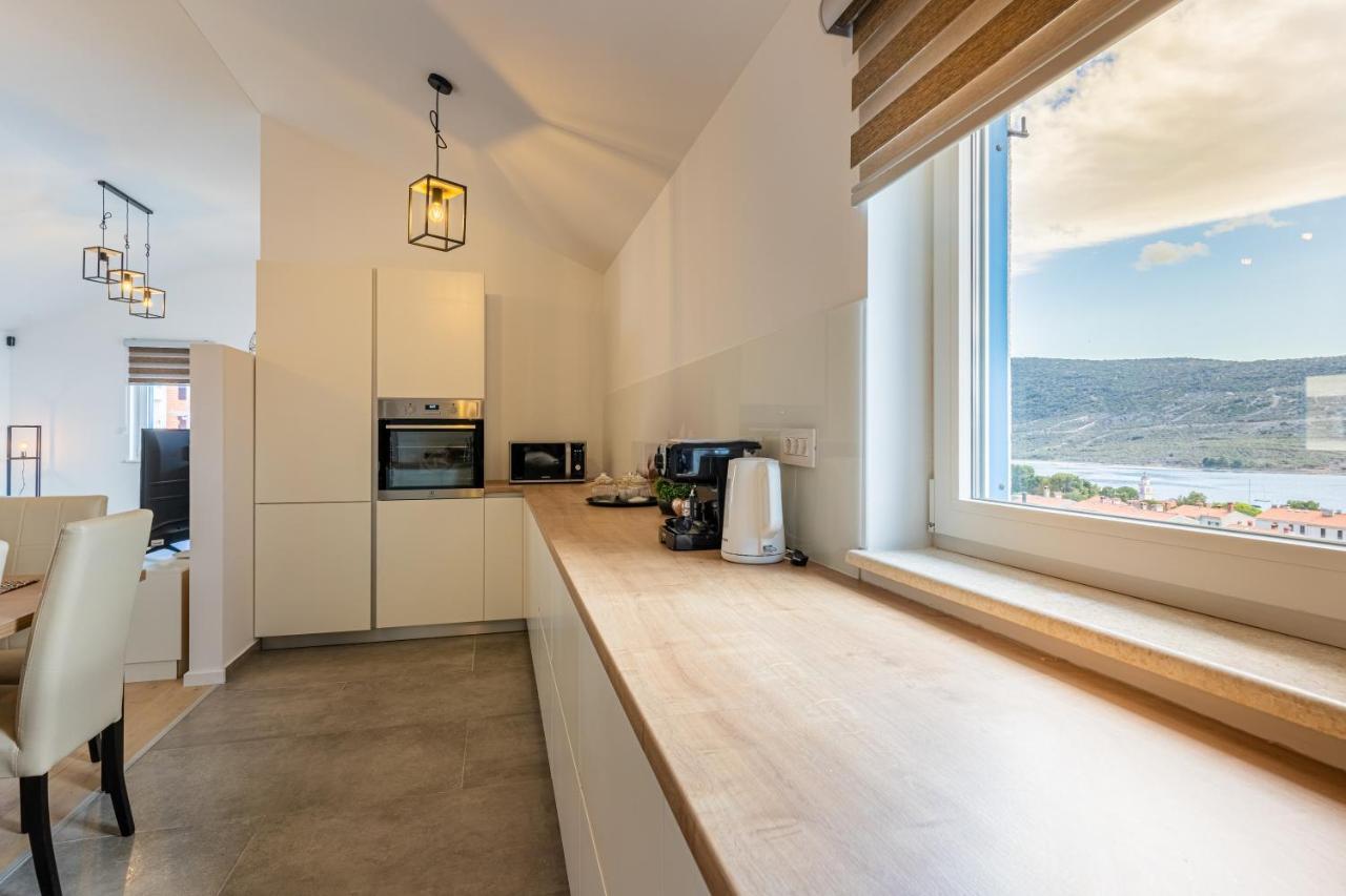 Sea View Apartment