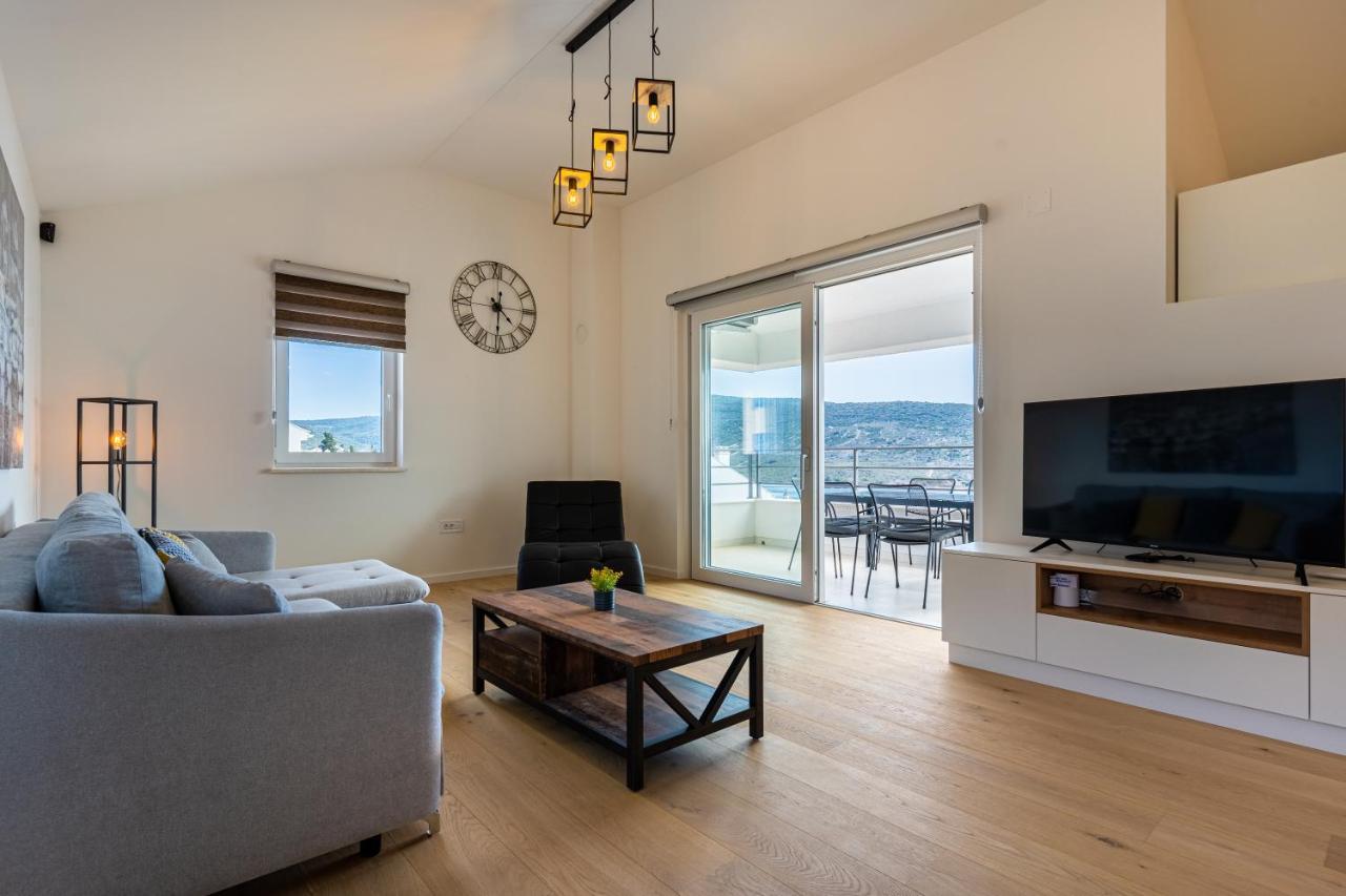 Apartment Sea View *